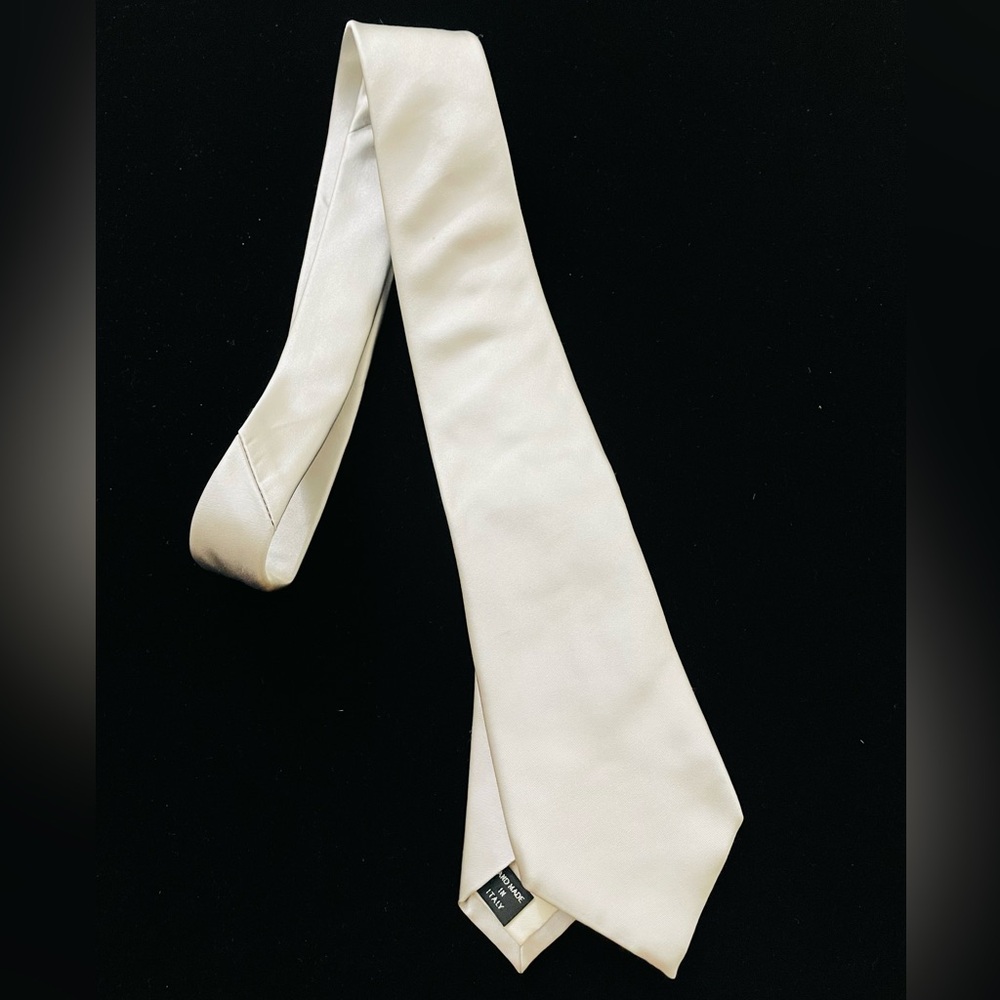 Giorgio Armani Tie - Made in Italy